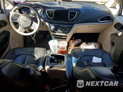 Zdjęcie 8 z 13 samochodu: 2020 CHRYSLER PACIFICA LIMITED VIN:2C4RC1GG8LR290182 - miniatura