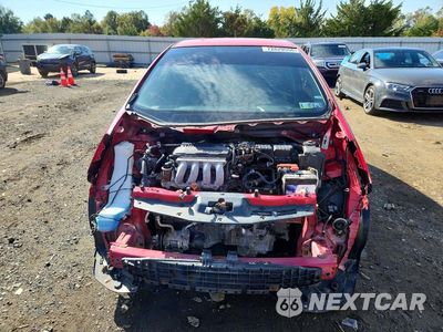 Piąte zdjęcie samochodu w środku: 2010 HONDA FIT SPORT VIN:JHMGE8H48AC040721 - miniatura