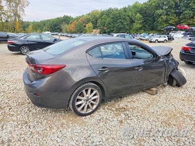 Trzecie zdjęcie samochodu z tyłu: 2017 MAZDA 3 TOURING VIN:JM1BN1V70H1105259 - miniatura