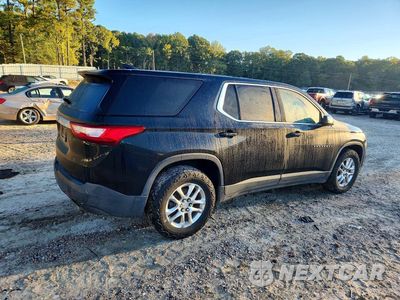Trzecie zdjęcie samochodu z tyłu: 2018 CHEVROLET TRAVERSE LS VIN:1GNERLKW7JJ226408 - miniatura