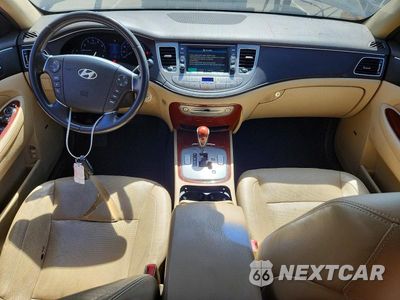 Zdjęcie 8 z 13 samochodu: 2012 HYUNDAI GENESIS 3.8L VIN:KMHGC4DD6CU202490 - miniatura