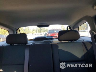 Zdjęcie 10 z 14 samochodu: 2005 TOYOTA MATRIX XR VIN:2T1KR32E65C354143 - miniatura