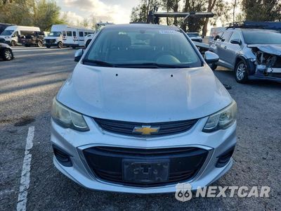 Piąte zdjęcie samochodu w środku: 2017 CHEVROLET SONIC LS VIN:1G1JB5SG4H4148848 - miniatura