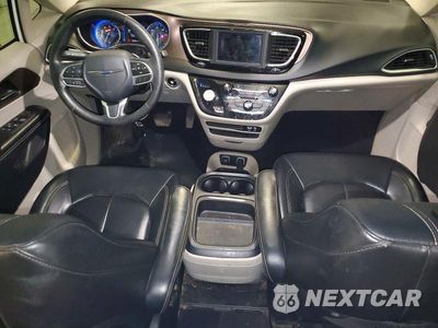 Zdjęcie 8 z 14 samochodu: 2020 CHRYSLER VOYAGER LXI VIN:2C4RC1DG5LR261100 - miniatura