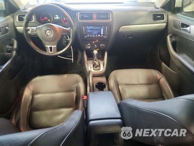 Zdjęcie 8 z 12 samochodu: 2013 VOLKSWAGEN JETTA SE VIN:3VWDX7AJ1DM427281 - miniatura