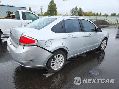 Trzecie zdjęcie samochodu z tyłu: 2011 FORD FOCUS SEL VIN:1FAHP3HN2BW151072 - miniatura