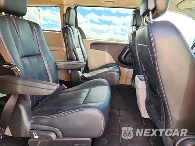 Zdjęcie 11 z 13 samochodu: 2016 CHRYSLER TOWN & COUNTRY TOURING VIN:2C4RC1BG5GR187606 - miniatura