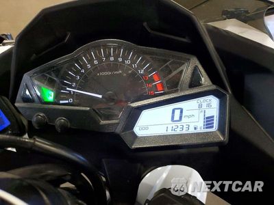Zdjęcie 7 z 10 samochodu: 2015 KAWASAKI EX300 A VIN:JKAEX8A11FA012274 - miniatura