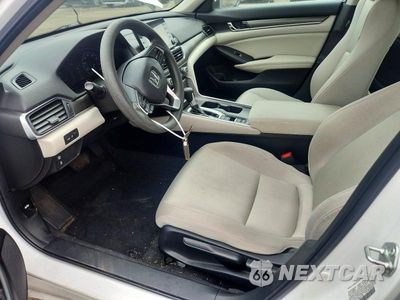 Zdjęcie 7 z 12 samochodu: 2021 HONDA ACCORD LX VIN:1HGCV1F17MA012782 - miniatura