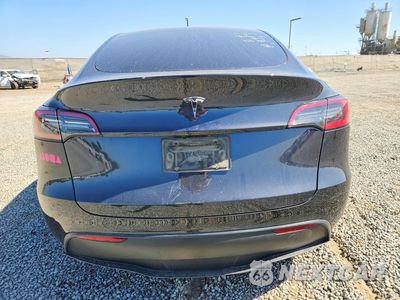 Zdjęcie 6 z 12 samochodu: 2025 TESLA MODEL Y VIN:7SAYGDED6SF216069 - miniatura
