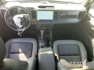 Zdjęcie 8 z 13 samochodu: 2024 FORD BRONCO BIG BEND VIN:1FMDE7BH6RLA85920 - miniatura