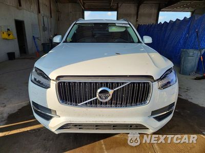 Piąte zdjęcie samochodu w środku: 2019 VOLVO XC90 T6 MOMENTUM VIN:YV4A22PK5K1450397 - miniatura