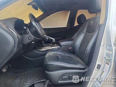 Zdjęcie 7 z 13 samochodu: 2013 INFINITI JX35 BASE VIN:5N1AL0MM1DC351976 - miniatura