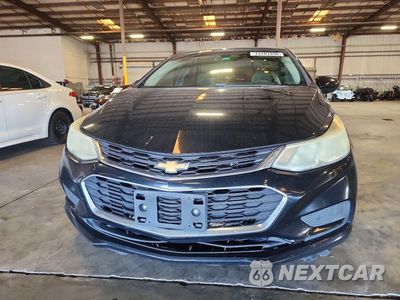 Piąte zdjęcie samochodu w środku: 2017 CHEVROLET CRUZE LS VIN:1G1BC5SM6H7116327 - miniatura