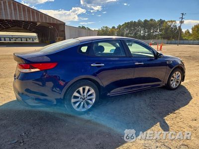 Trzecie zdjęcie samochodu z tyłu: 2017 KIA OPTIMA LX VIN:5XXGT4L37HG140561 - miniatura