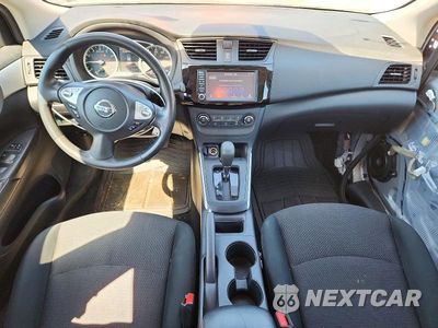 Zdjęcie 8 z 12 samochodu: 2019 NISSAN SENTRA S VIN:3N1AB7AP6KY362025 - miniatura