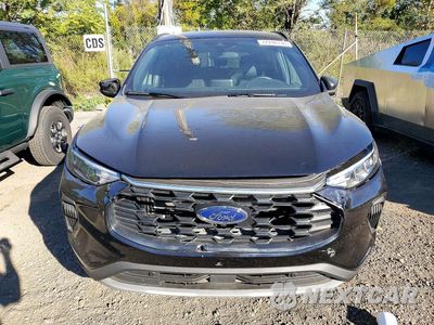 Piąte zdjęcie samochodu w środku: 2025 FORD ESCAPE ST LINE VIN:1FMCU9MN5SUA90684 - miniatura
