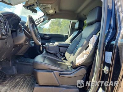 Zdjęcie 7 z 12 samochodu: 2023 CHEVROLET SILVERADO K1500 VIN:3GCNDAED9PG116850 - miniatura