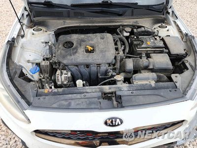 Zdjęcie 11 z 13 samochodu: 2021 KIA FORTE GT LINE VIN:3KPF34AD7ME410172 - miniatura