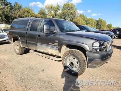 Czwarte zdjęcie samochodu z boku: 2002 GMC SIERRA K2500 HEAVY DUTY VIN:1GTHK29112E266282 - miniatura