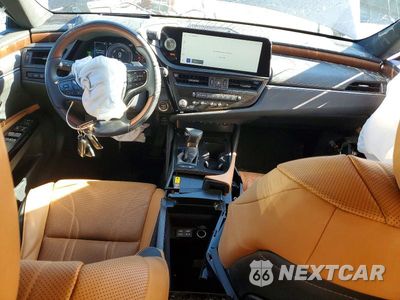 Zdjęcie 8 z 12 samochodu: 2025 LEXUS ES 300H LUXURY VIN:58AEA1C13SU066670 - miniatura