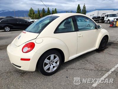 Trzecie zdjęcie samochodu z tyłu: 2006 VOLKSWAGEN NEW BEETLE 2.5L VIN:3VWPW31C36M423147 - miniatura