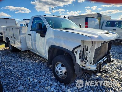 Czwarte zdjęcie samochodu z boku: 2023 CHEVROLET SILVERADO C3500 VIN:1GB3WRE70PF225312 - miniatura
