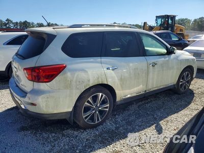 Trzecie zdjęcie samochodu z tyłu: 2018 NISSAN PATHFINDER PLATINUM VIN:5N1DR2MN9JC659571 - miniatura