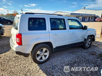 Trzecie zdjęcie samochodu z tyłu: 2014 JEEP PATRIOT LATITUDE VIN:1C4NJRFB7ED852250 - miniatura