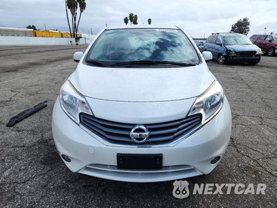 Piąte zdjęcie samochodu w środku: 2014 NISSAN VERSA NOTE SV VIN:3N1CE2CP5EL428338 - miniatura