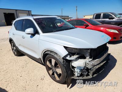 Czwarte zdjęcie samochodu z boku: 2020 VOLVO XC40 T5 MOMENTUM VIN:YV4162UK8L2287538 - miniatura
