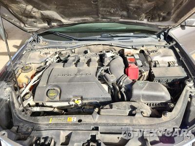 Zdjęcie 11 z 12 samochodu: 2012 LINCOLN MKZ VIN:3LNHL2GC2CR833563 - miniatura
