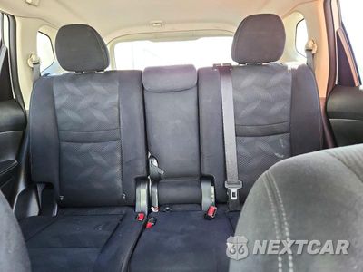 Zdjęcie 10 z 13 samochodu: 2016 NISSAN ROGUE S VIN:JN8AT2MT5GW008568 - miniatura