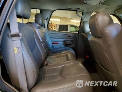 Zdjęcie 11 z 13 samochodu: 2005 GMC YUKON VIN:1GKEK13T85J203350 - miniatura