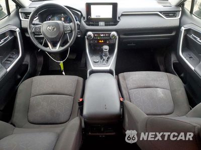Zdjęcie 8 z 14 samochodu: 2025 TOYOTA RAV4 HYBRID XLE VIN:JTMRWRFV3SD298908 - miniatura