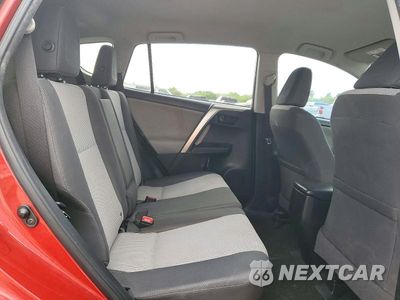 Zdjęcie 10 z 12 samochodu: 2015 TOYOTA RAV4 LE VIN:JTMZFREV2FD064444 - miniatura