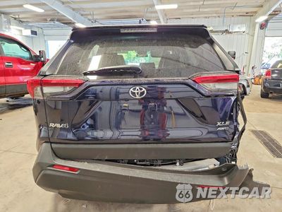 Zdjęcie 6 z 13 samochodu: 2019 TOYOTA RAV4 XLE PREMIUM VIN:JTMA1RFV9KD024365 - miniatura