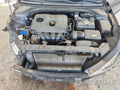 Zdjęcie 11 z 12 samochodu: 2019 HYUNDAI ELANTRA SEL VIN:5NPD84LF8KH403392 - miniatura