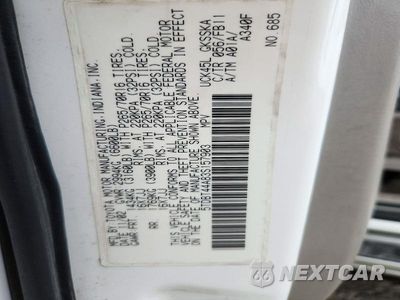 Zdjęcie 13 z 13 samochodu: 2003 TOYOTA SEQUOIA SR5 VIN:5TDBT44A83S157903 - miniatura