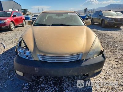 Piąte zdjęcie samochodu w środku: 2002 LEXUS ES 300 VIN:JTHBF30G025008416 - miniatura