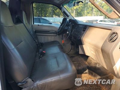 Zdjęcie 10 z 12 samochodu: 2010 FORD F250 SUPER DUTY VIN:1FTNF2A5XAEA49625 - miniatura