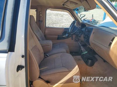 Zdjęcie 7 z 12 samochodu: 1996 MAZDA B3000 CAB PLUS VIN:4F4CR16U8TTM00580 - miniatura