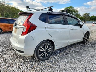 Trzecie zdjęcie samochodu z tyłu: 2018 HONDA FIT EX VIN:3HGGK5H99JM707820 - miniatura