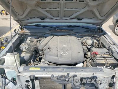 Zdjęcie 11 z 13 samochodu: 2005 TOYOTA TACOMA ACCESS CAB VIN:5TEUU42NX5Z065905 - miniatura