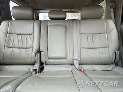 Zdjęcie 10 z 13 samochodu: 2006 TOYOTA SEQUOIA SR5 VIN:5TDBT44A46S264306 - miniatura