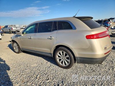 Drugie zdjęcie samochodu z przodu: 2017 LINCOLN MKT VIN:2LMHJ5AT8HBL00613 - miniatura