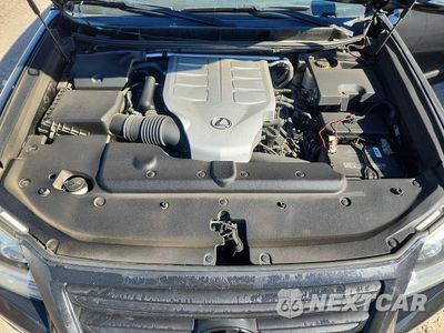Zdjęcie 11 z 12 samochodu: 2016 LEXUS GX 460 VIN:JTJBM7FX7G5126862 - miniatura