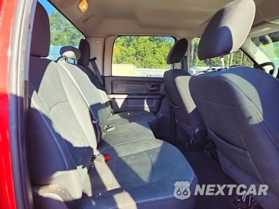 Zdjęcie 10 z 12 samochodu: 2021 RAM 1500 CLASSIC TRADESMAN VIN:3C6RR6KGXMG586824 - miniatura