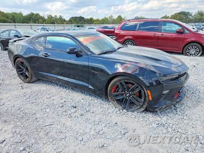 Czwarte zdjęcie samochodu z boku: 2018 CHEVROLET CAMARO SS VIN:1G1FF1R7XJ0146172 - miniatura