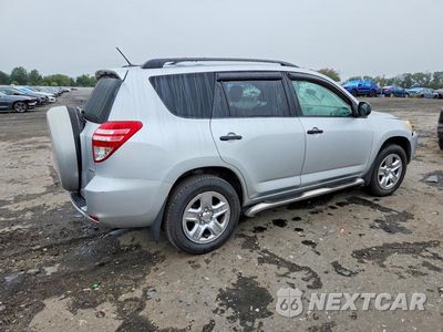 Trzecie zdjęcie samochodu z tyłu: 2010 TOYOTA RAV4 BASE VIN:JTMBF4DV4AD029645 - miniatura